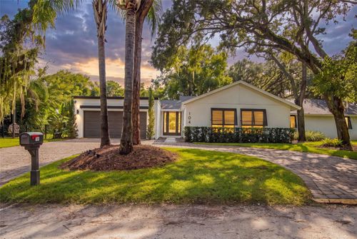 104 E 1st Ave, WINDERMERE, FL, 34786-8600 | Card Image