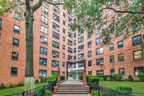 apt-3u-99-05 63rd Dr, Rego Park, NY, 11374-2402 | Card Image