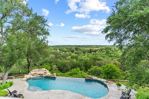 2400 Summit Ridge Dr, San Marcos, TX, 78666-4936 | Card Image