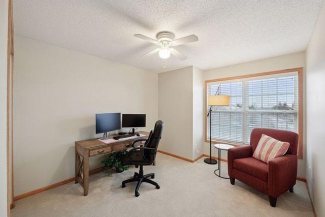 Bedroom 3 with fan & double window. | Image 29