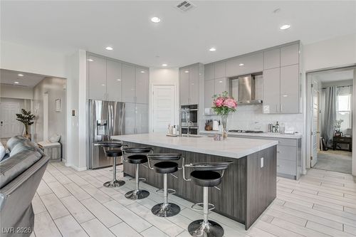 7544 Hadnot St, Las Vegas, NV, 89166-6052 | Card Image