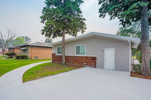 14448 Peoria St, Harvey, IL, 60426-1838 | Card Image