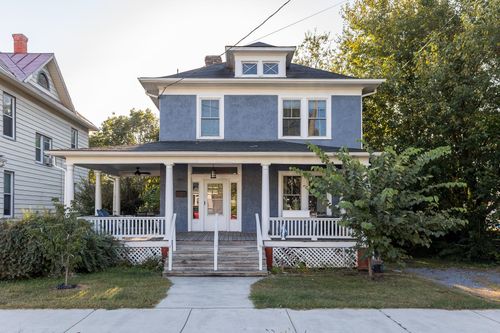 484 Virginia Ave, HARRISONBURG, VA, 22802-3922 | Card Image