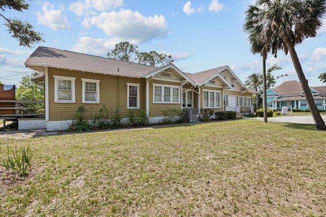 315 W Green St, House other with 3 bedrooms, 2 bathrooms and null parking in Perry FL | Image 7