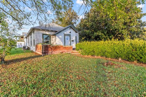 720 14th Ave N, Texas City, TX, 77590-5940 | Card Image