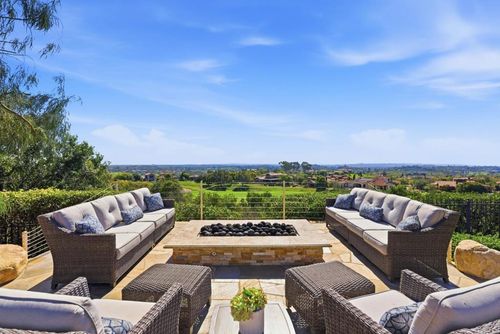 7975 Villas, San Diego, CA, 92127-2511 | Card Image