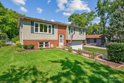 3411 Ridge Rd, Island Lake, IL, 60042-9221 | Card Image