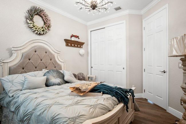 651 Sw Glen Crest Way, Condo with 3 bedrooms, 3 bathrooms and null parking in Stuart FL | Image 38