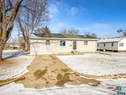 2200 Mulberry St, Sioux Falls, SD, 57103 | Card Image