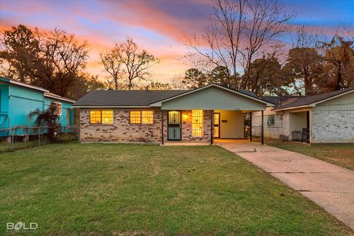 7637 Harris St, Shreveport, LA, 71106-5230 | Card Image