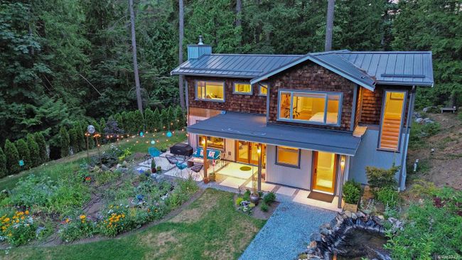 731 Grafton Road, House other with 3 bedrooms, 2 bathrooms and 5 parking in Bowen Island BC | Image 39