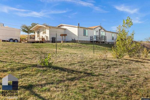 12761 E Us Highway 20-26, Evansville, WY, 82636-9733 | Card Image