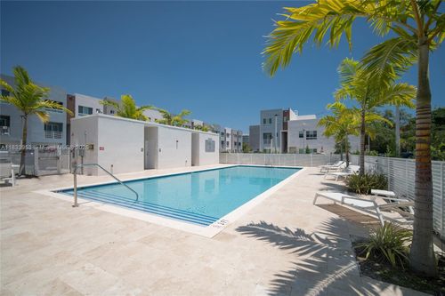 unit-304-19380 Ne 26th Ave, Miami, FL, 33180-3600 | Card Image