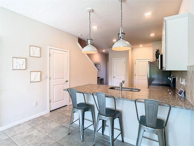 5381 Elmview Xing, Townhouse with 2 bedrooms, 3 bathrooms and null parking in WESLEY CHAPEL FL | Image 15