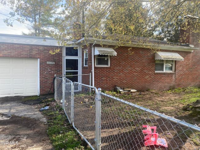 6192 Hurricane Rd, House other with 3 bedrooms, 2 bathrooms and null parking in Wise VA | Image 11