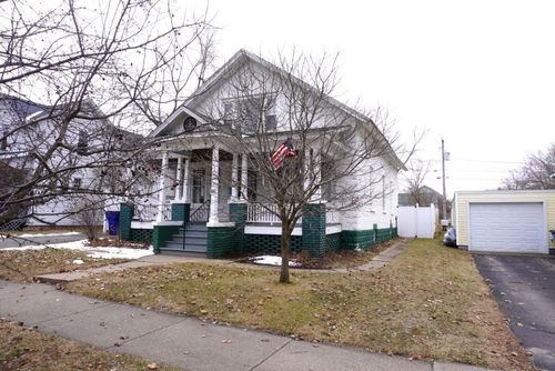 605 W 2nd St, Merrill, WI, 54452-1833 | Card Image