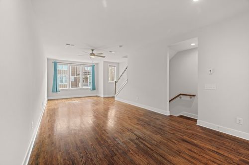 207 Porter Village Cir, Nashville, TN, 37206-2599 | Card Image