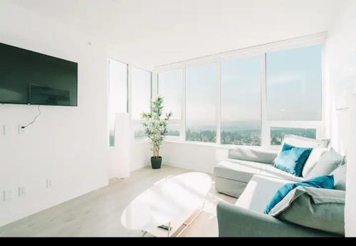 30xx-6463 Silver Avenue, Burnaby, BC, V5H0K4 | Card Image