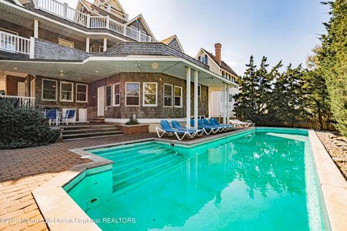 34 4th Ave, Seaside Park, NJ, 08752-1715 | Card Image