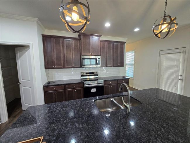 5521 Shallow Branch Dr, House other with 3 bedrooms, 3 bathrooms and null parking in Flowery Branch GA | Image 5
