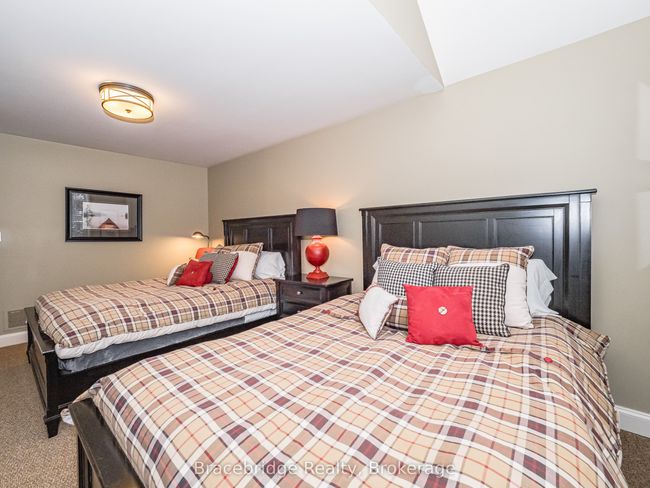 SANDFIELD-5-W10 - 3876 Muskoka Rd Hwy 118 N/A W, Condo with 3 bedrooms, 4 bathrooms and null parking in Muskoka Lakes ON | Image 29