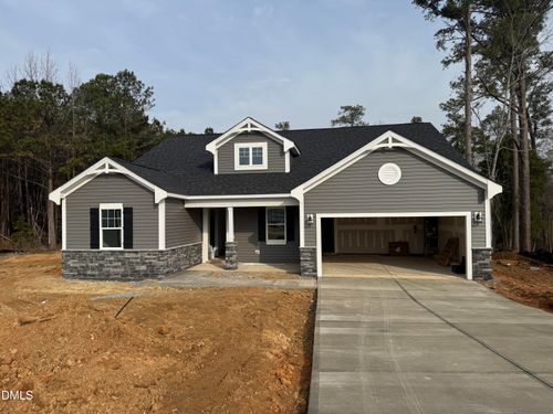 290 Golfview Ave, Benson, NC, 27504-4902 | Card Image