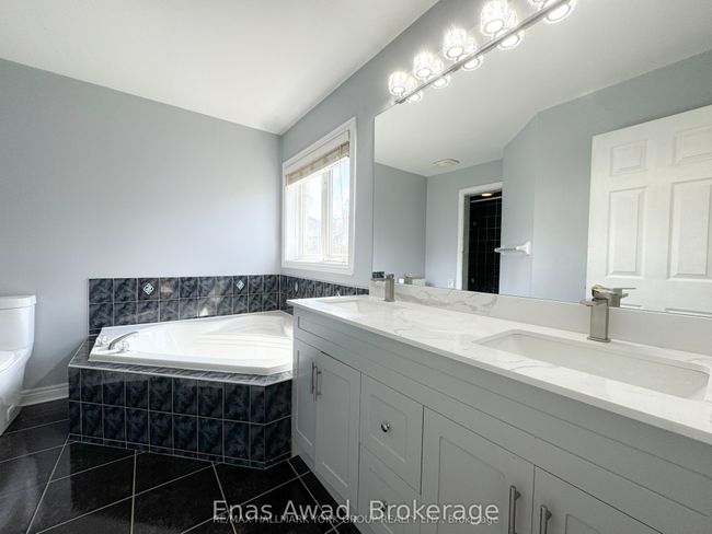11 Kirkvalley Cres, House other with 3 bedrooms, 3 bathrooms and 1 parking in Aurora ON | Image 16