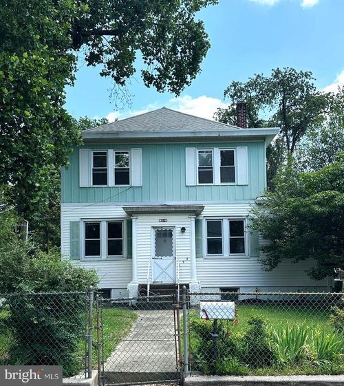 152 Evergreen Ave, WOODLYNNE, NJ, 08107-2216 | Card Image