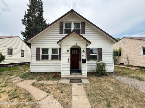772 Yampa Ave, Craig, CO, 81625-2518 | Card Image