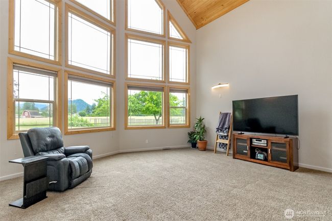 47335 260 Th Ave Se, House other with 3 bedrooms, 3 bathrooms and 11 parking in Enumclaw WA | Image 11