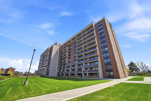 215-2929 Aquitaine Ave, Mississauga, ON, L5N2C7 | Card Image