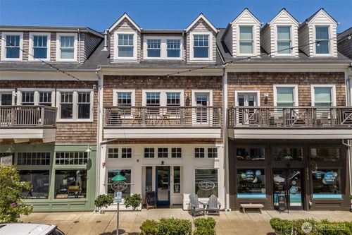 211 Market St, Pacific Beach, WA, 98571 | Card Image