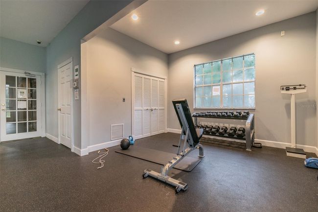 9740 - 9740 Lake Chase Island Way, Condo with 2 bedrooms, 2 bathrooms and null parking in TAMPA FL | Image 34