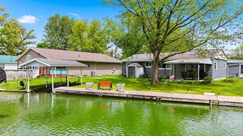 5311 Lake Dr, Celina, OH, 45822-8116 | Card Image