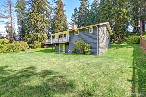 17810 Olympic View Dr, Edmonds, WA, 98026-5638 | Card Image