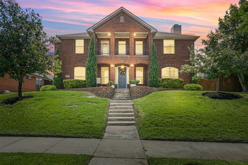 3752 Menard Dr, Carrollton, TX, 75010-6467 | Card Image
