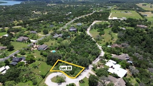 28 Hummingbird Way, Spicewood, TX, 78669 | Card Image
