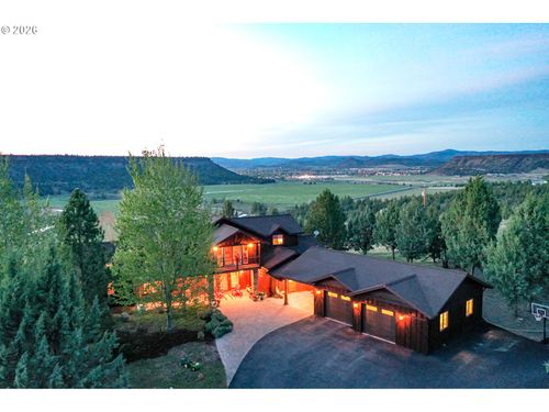 3900 Se Riverview Rd, Prineville, OR, 97754 | Card Image