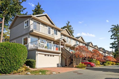 12-118 Aldersmith Pl, View Royal, BC, V9A7M9 | Card Image