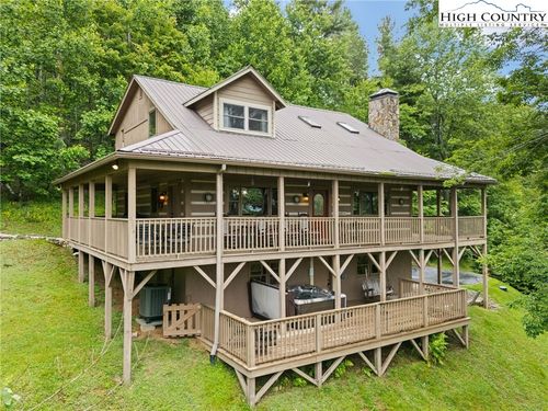 229 Quick Way, Boone, NC, 28607-6320 | Card Image