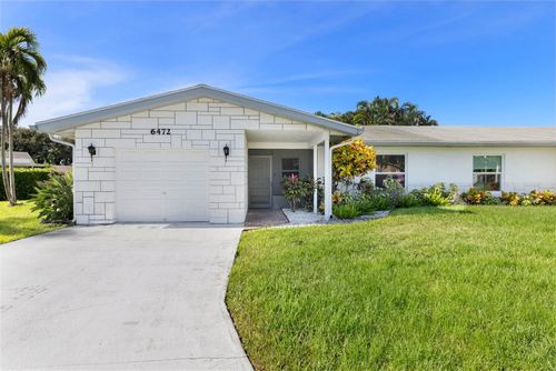 6472 Overland Dr, Delray Beach, FL, 33484-1561 | Card Image