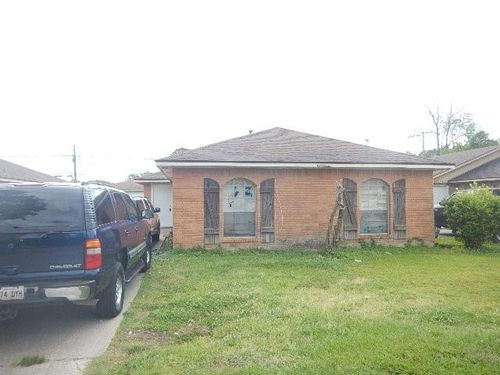 3527 Ames Blvd, Marrero, LA, 70072-5633 | Card Image
