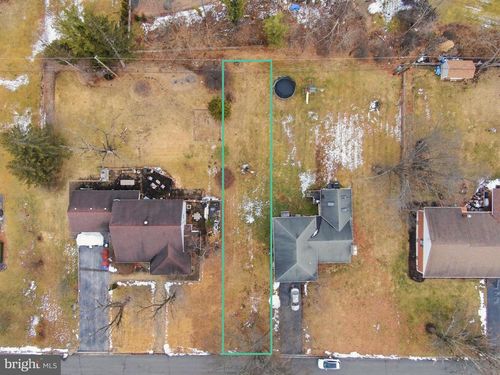 957 Kenny Rd, Pottstown, PA, 19464-2813 | Card Image