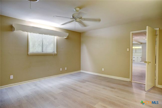 1705 Neuman St, House other with 4 bedrooms, 3 bathrooms and null parking in Gonzales TX | Image 19