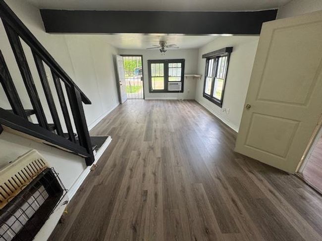 327 Baxter Ave, Home with 3 bedrooms, 2 bathrooms and null parking in Covington TN | Image 4