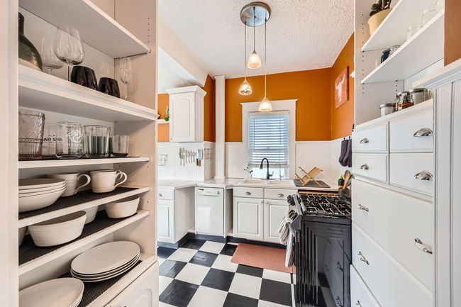 4039 Penn Ave N, House other with 3 bedrooms, 2 bathrooms and null parking in Minneapolis MN | Image 9