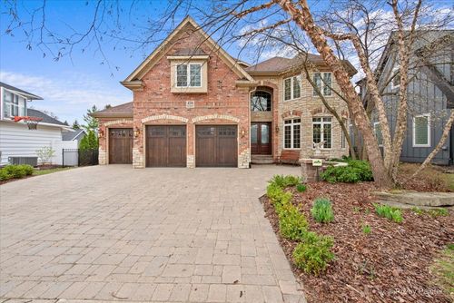 434 W Benton Ave, Naperville, IL, 60540-4406 | Card Image