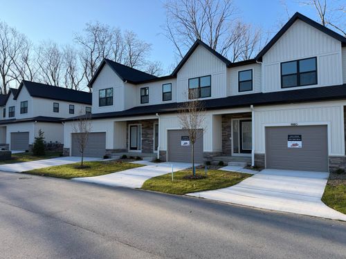 18-1978 S Shorewood Lane, Holland, MI, 49423 | Card Image