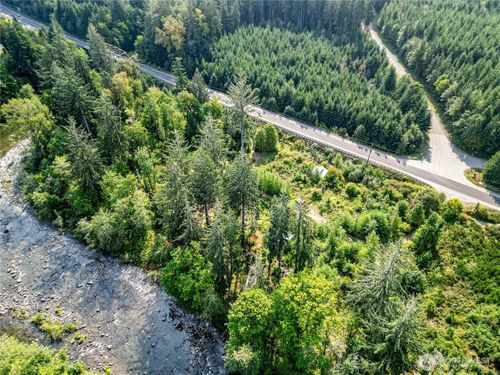 203503 Highway 101, Beaver, WA, 98305 | Card Image