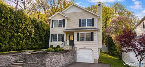 21 Stanley St, Naugatuck, CT, 06770-3019 | Card Image